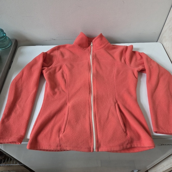 Fleece - Picture 1 of 3